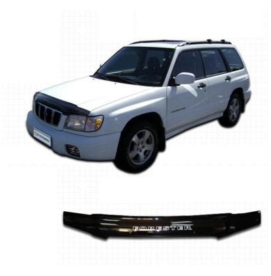 Дефлектор капота Classic черный Subaru Forester 2000 - 2002.