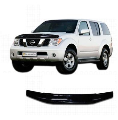 Дефлектор капота Classic черный Nissan Terrano 2005 - 2007.