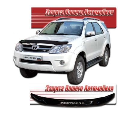 Дефлектор капота Classic черный Toyota Fortuner 2006.