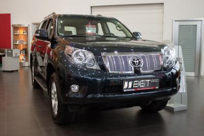 Решетка радиатора Toyota Land Cruiser Prado (J150).