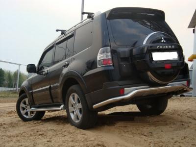 Чехол запасного колеса Mitsubishi Pajero IV (V8_W).