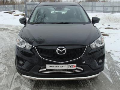 Решётка радиатора Mazda CX-5 2011.