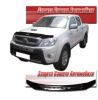 Иконка:Дефлектор капота Classic черный Toyota Hilux 2005.